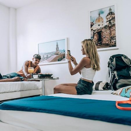 Neos Hotel Картахена Экстерьер фото